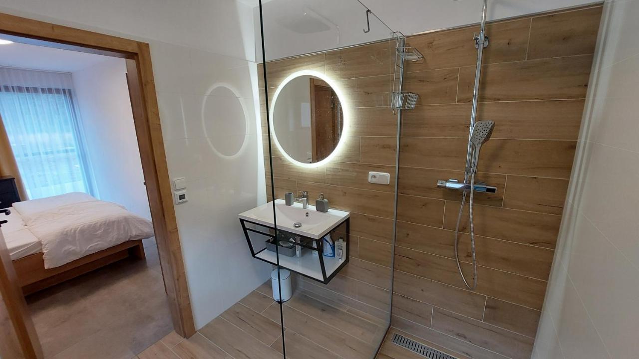 Apartmany Jura Nová Pec Exteriör bild