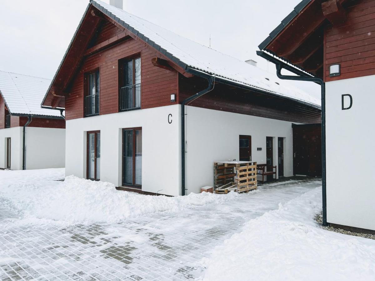 Apartmany Jura Nová Pec Exteriör bild